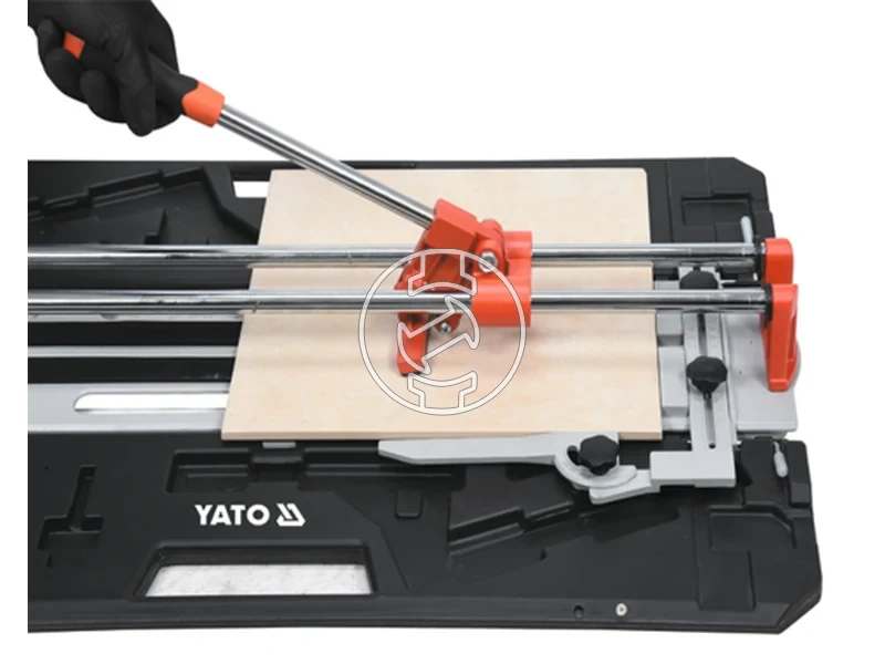 Kép: Yato kezi csempevago 600 mm.webp