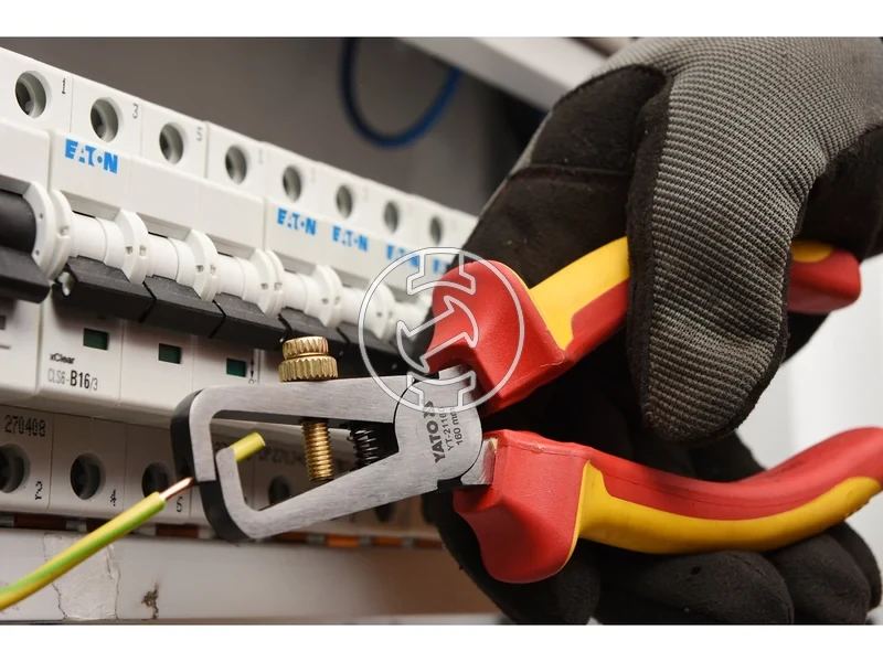 Kép: Yato szigetelt kabelcsupaszito 160 mm.webp