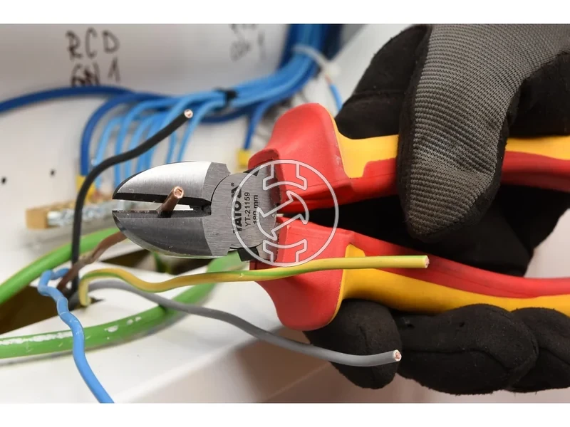 Kép: Yato SZIGETELT OLDALSO VAGOFOGO 180MM VDE.webp