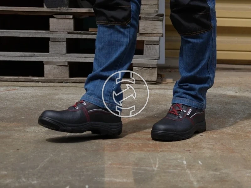 Kép: Yato TEZU munkavedelmi bakancs S1P 41.webp