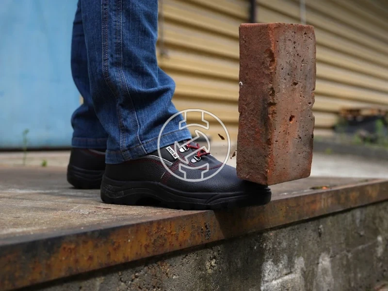 Kép: Yato TEZU munkavedelmi bakancs S1P 43.webp