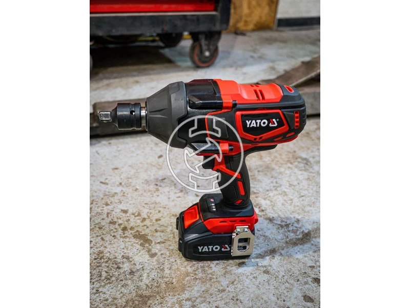 Kép: Yato YT-828076 masina de insurubat cu impact pe acumulator 18 V 34 inch 2000 Nm fara acumulator si incarcator.webp