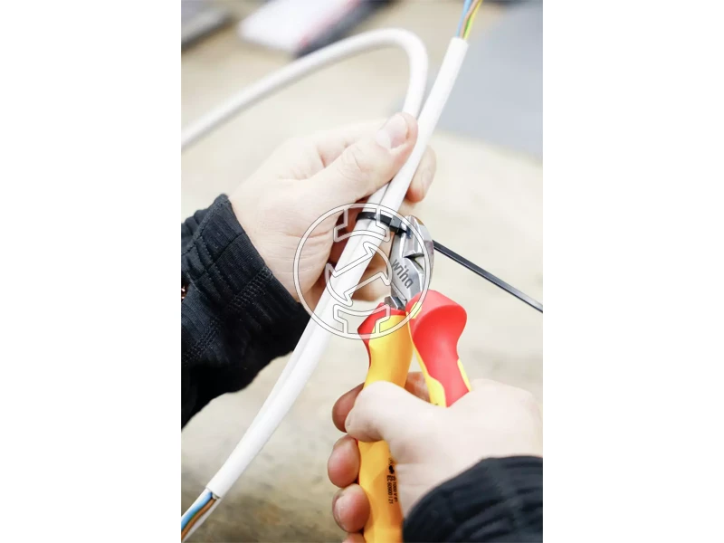 Wiha SB Professional electric szigetelt oldalcsípő fogó DynamicJoint 160 mm