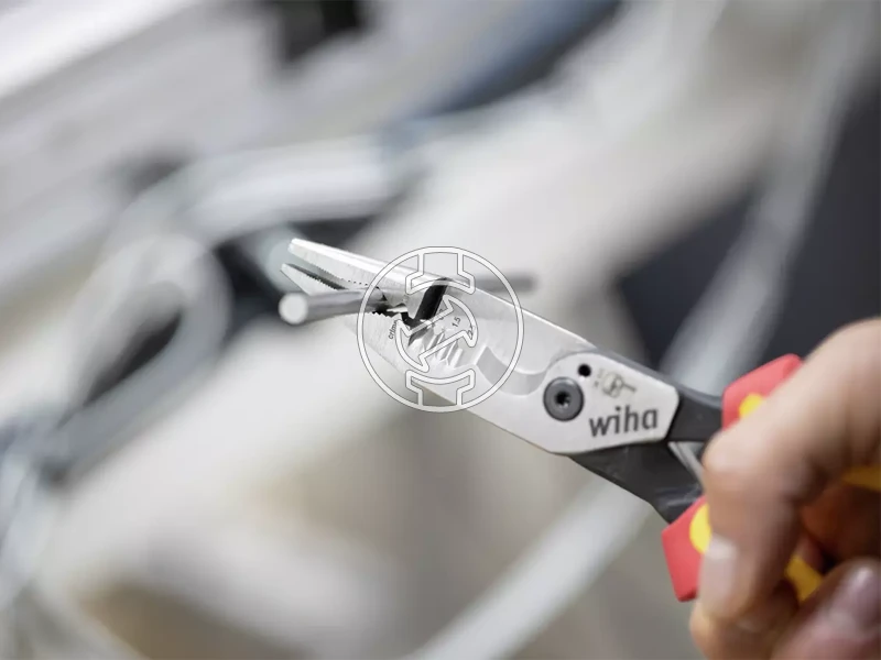 Wiha Industrial electric multifunkciós kombináltfogó 225 mm