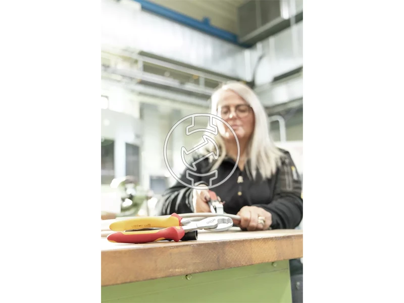 Wiha SB Professional electric szigetelt kábelvágó 210 mm