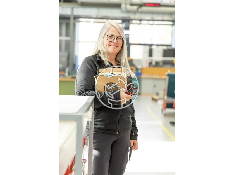 Wiha Professional electric villanyszerelő olló 160 mm