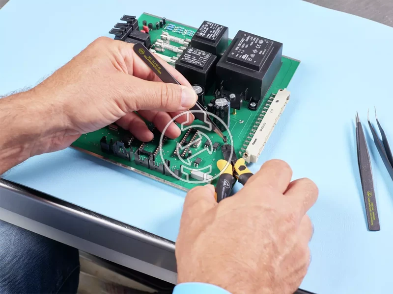 Wiha Professional ESD SMD csipesz készlet 5 részes