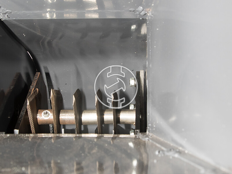 Ztrust BA13102 benzinmotoros ágaprítógép