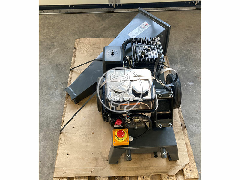 Ztrust BA776B benzinmotoros ágaprítógép (értékcsökkent)